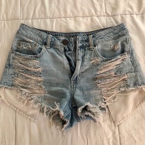 Ripped AE high waisted shorts